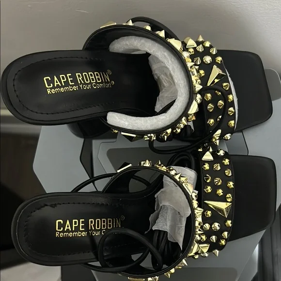 Cape Robbin Black and Gold Heels with Statement Chains - Picture 2 of 5